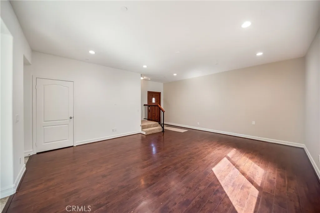 10808 Kling Street Unit 5, Toluca Lake, CA 91602 - Photo 4 of 27, Toluca Lake, CA