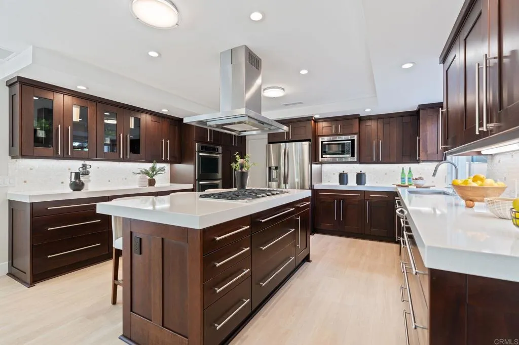 https://cdn.realtyfeed.com/cdn/127/306560111/87ac5c9ffb609ec59e50d2d5fa02991b.webp
