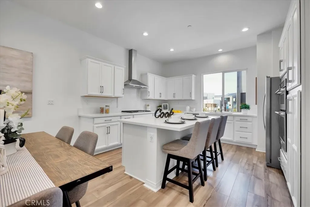 168 Sawbuck, Irvine, CA 92618 - Photo 4 of 30, Irvine, CA