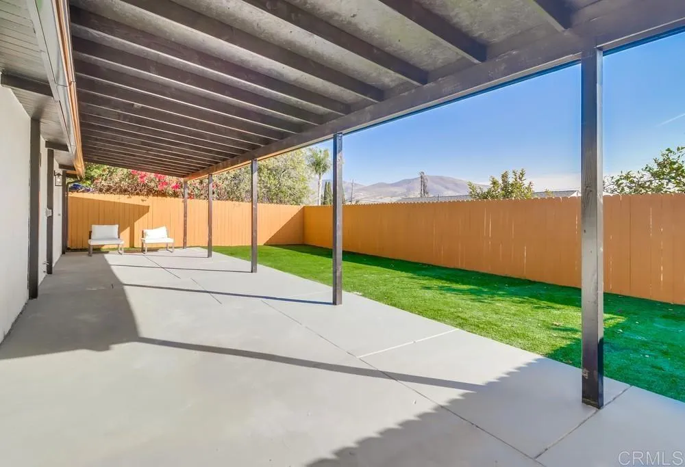 https://cdn.realtyfeed.com/cdn/127/306560181/8c2204ac5779b992ca4850d75a52ee44.webp