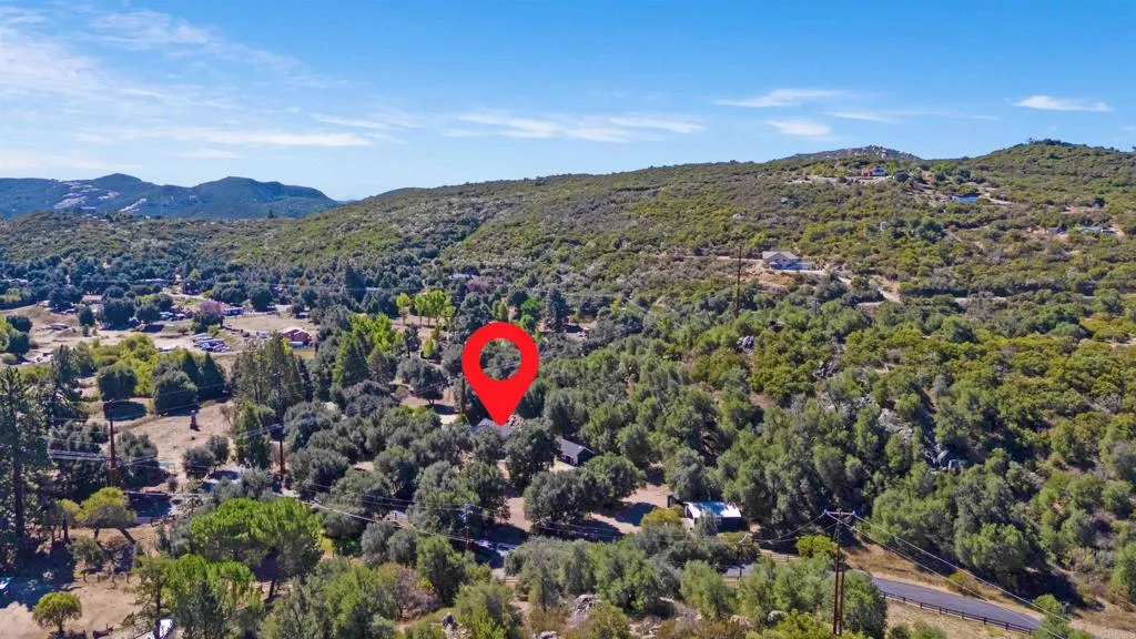 https://cdn.realtyfeed.com/cdn/127/306560182/93ac9318135cb63683d8b1c08b967e00.webp