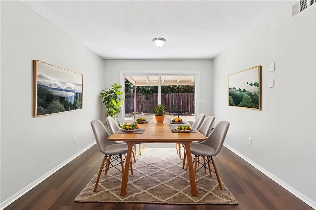 https://cdn.realtyfeed.com/cdn/127/306560197/543d3f415c2f2b80e6bd0b62de30971c.webp