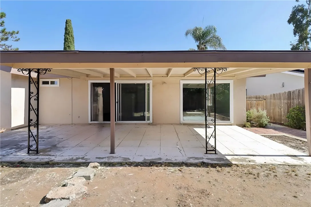 https://cdn.realtyfeed.com/cdn/127/306560197/8cf10ee06057d9b71c00c09b464720fd.webp