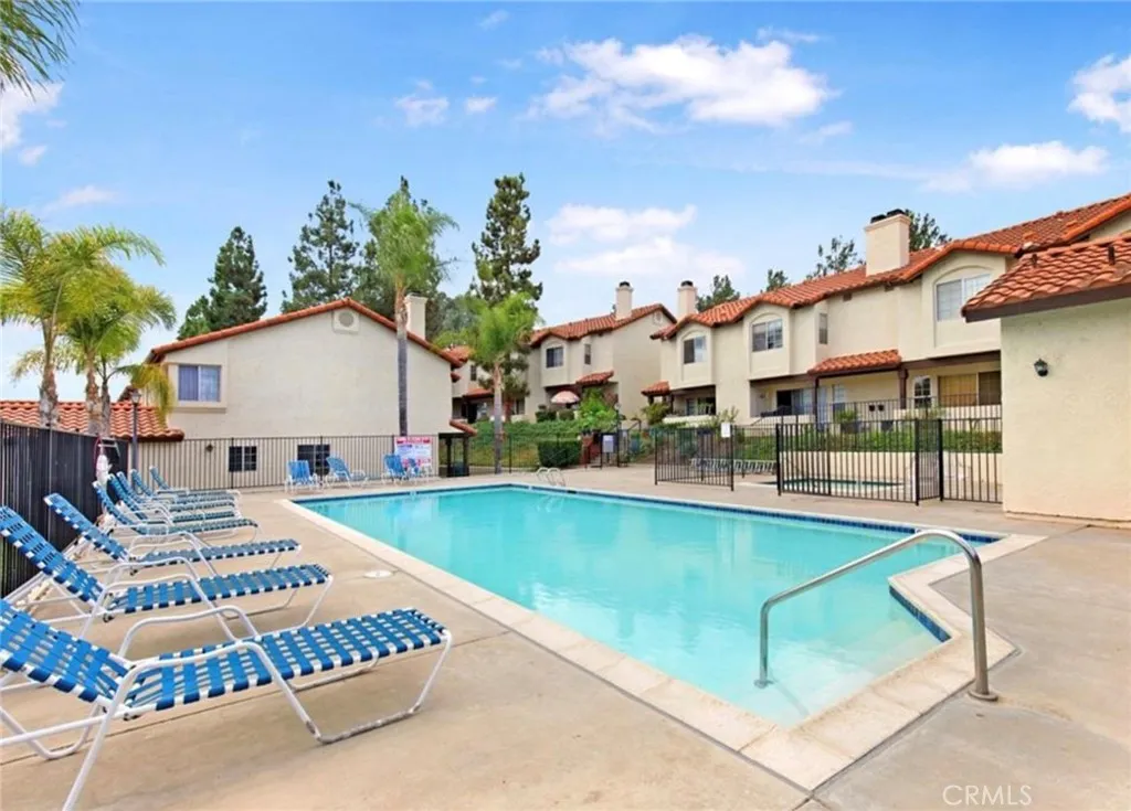Photo #9: SW25233122 Listing: Photo #9
