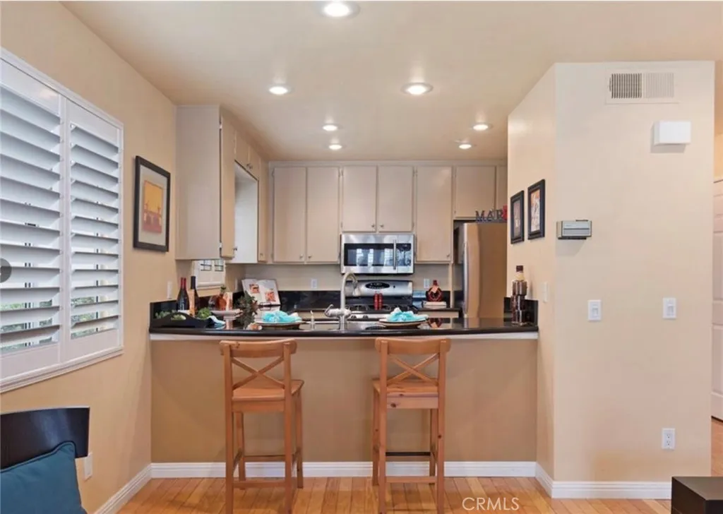 https://cdn.realtyfeed.com/cdn/127/306560230/dd51223a8efc80c995c72ea6ad3fd485.webp