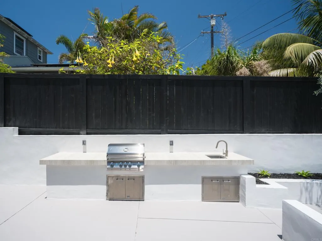 https://cdn.realtyfeed.com/cdn/127/306560264/52840dfa5e8bf339806abddb62d08b27.webp