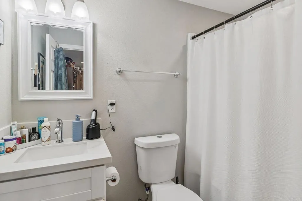 https://cdn.realtyfeed.com/cdn/127/306560299/89ef0c8a917387c5daf0fe209277513d.webp