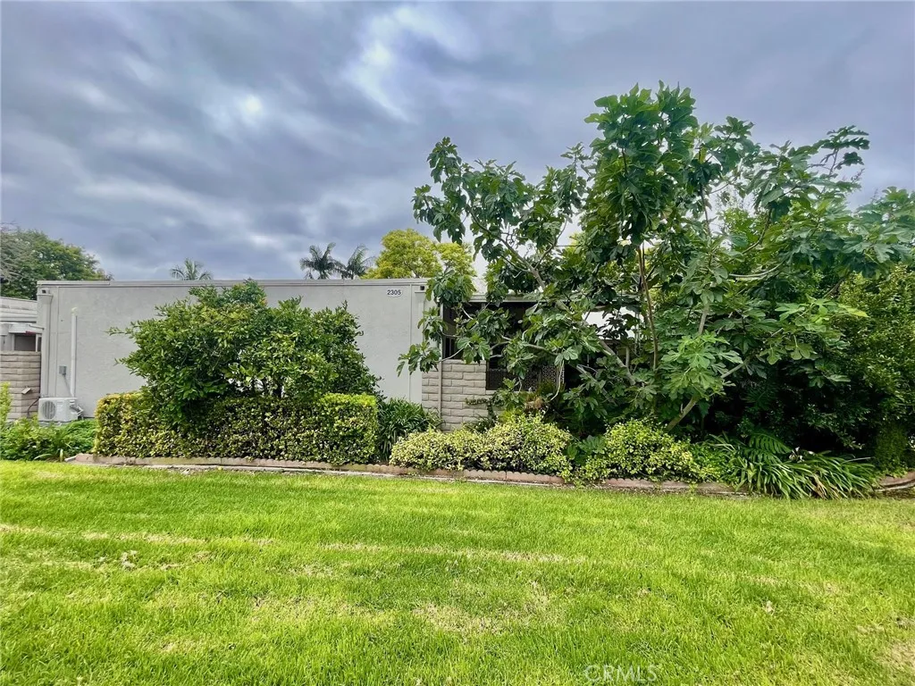 Laguna Woods, CA 92637