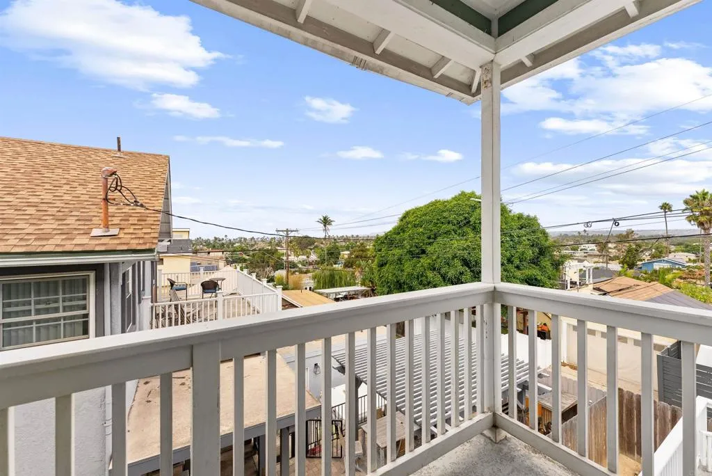 https://cdn.realtyfeed.com/cdn/127/306560505/3f6eb0fe8356935d6611476e2f3492d9.webp