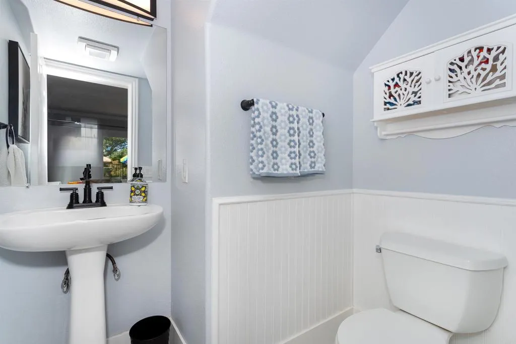 https://cdn.realtyfeed.com/cdn/127/306560517/3068de7ee97f44ec194e7415d19440a5.webp