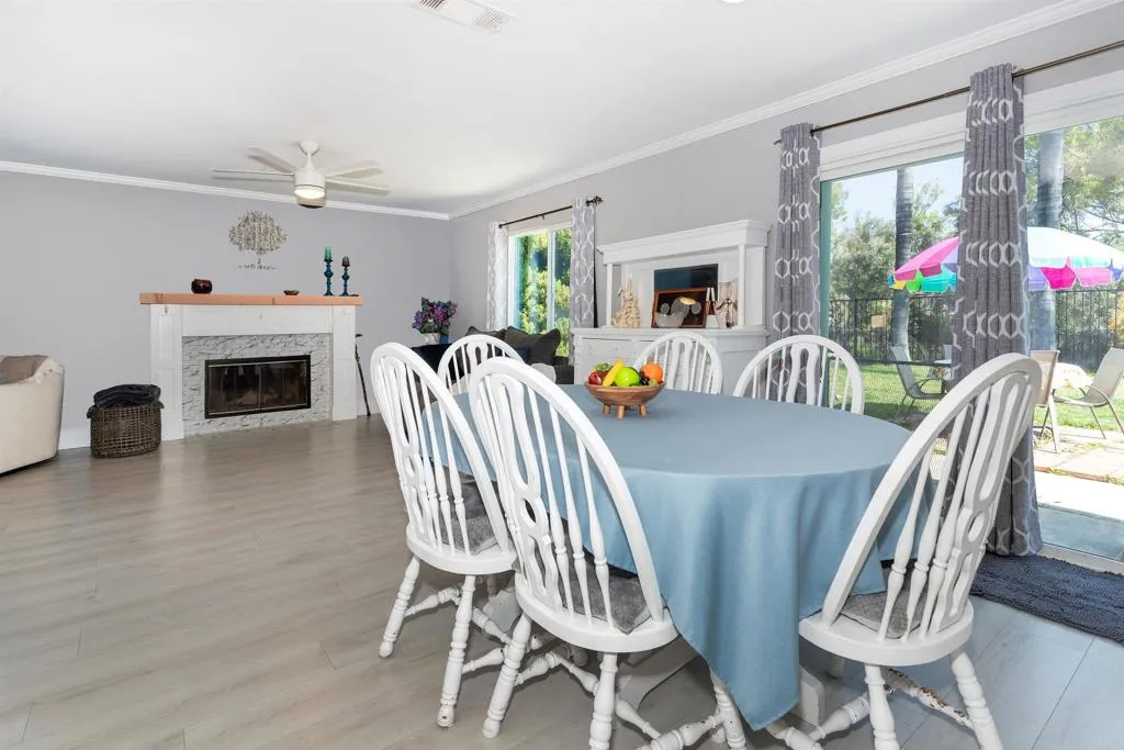 https://cdn.realtyfeed.com/cdn/127/306560517/3d2c8a669df73a41f200e44c96a95727.webp