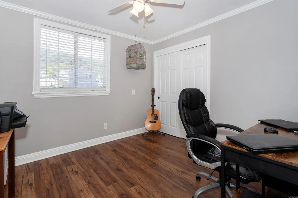https://cdn.realtyfeed.com/cdn/127/306560517/51afc95e4192feda6b96566c797038b1.webp