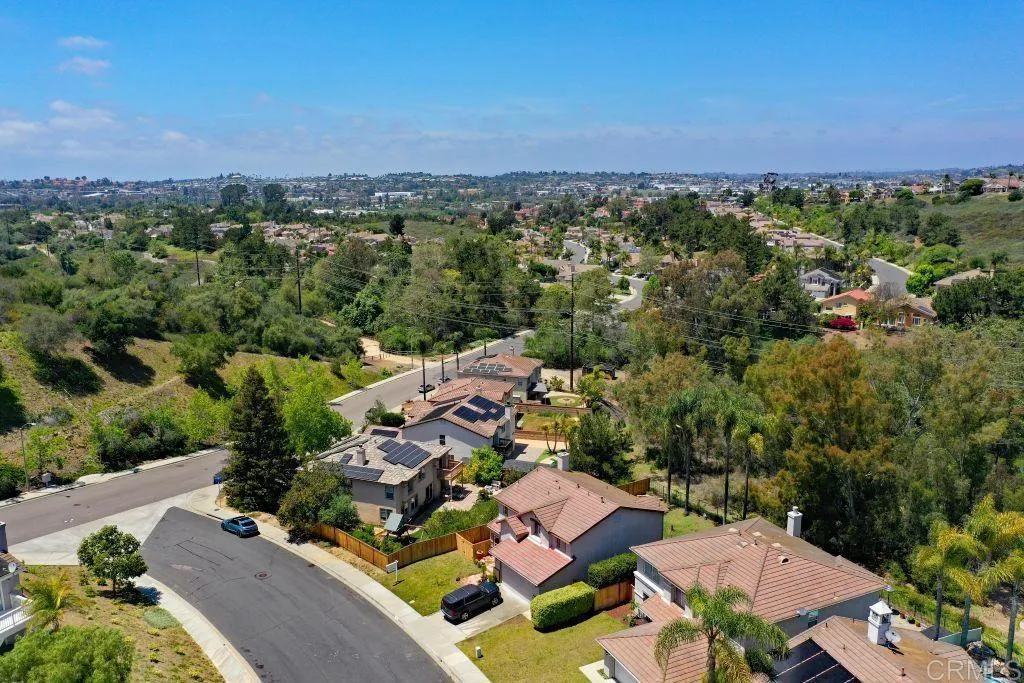 https://cdn.realtyfeed.com/cdn/127/306560517/6a8369eb3ef51e7c8095a31ad42a38f9.webp