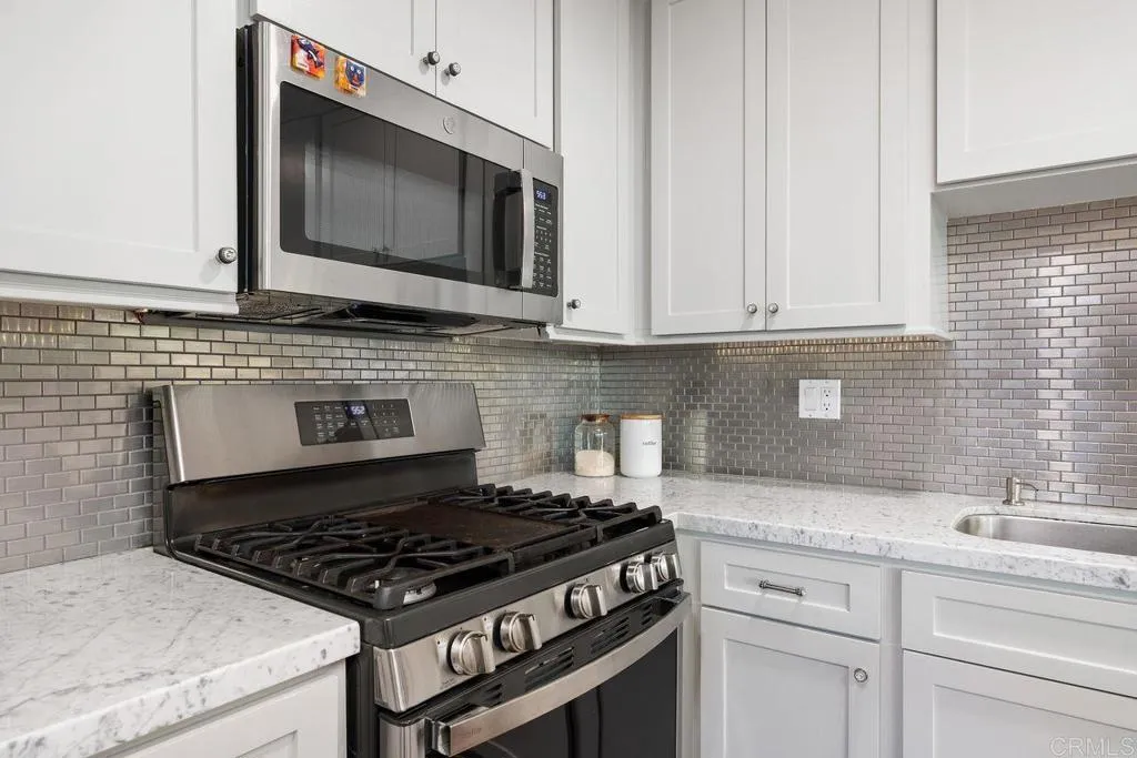 https://cdn.realtyfeed.com/cdn/127/306560529/ddd9ed8ce947b6ceccdc56e8e9949089.webp