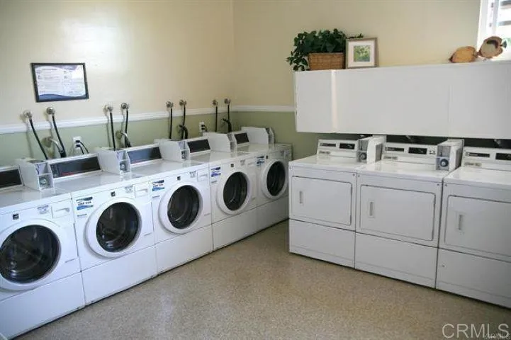 https://cdn.realtyfeed.com/cdn/127/306560543/cf81c68b40c7ae6fa3e76e2007e229b8.webp