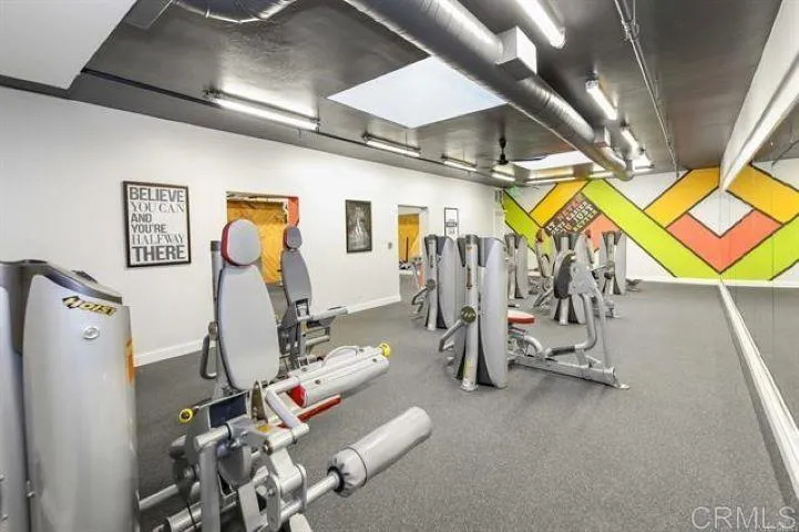 https://cdn.realtyfeed.com/cdn/127/306560543/d7c67012606e1b5927dc01b00d292b06.webp