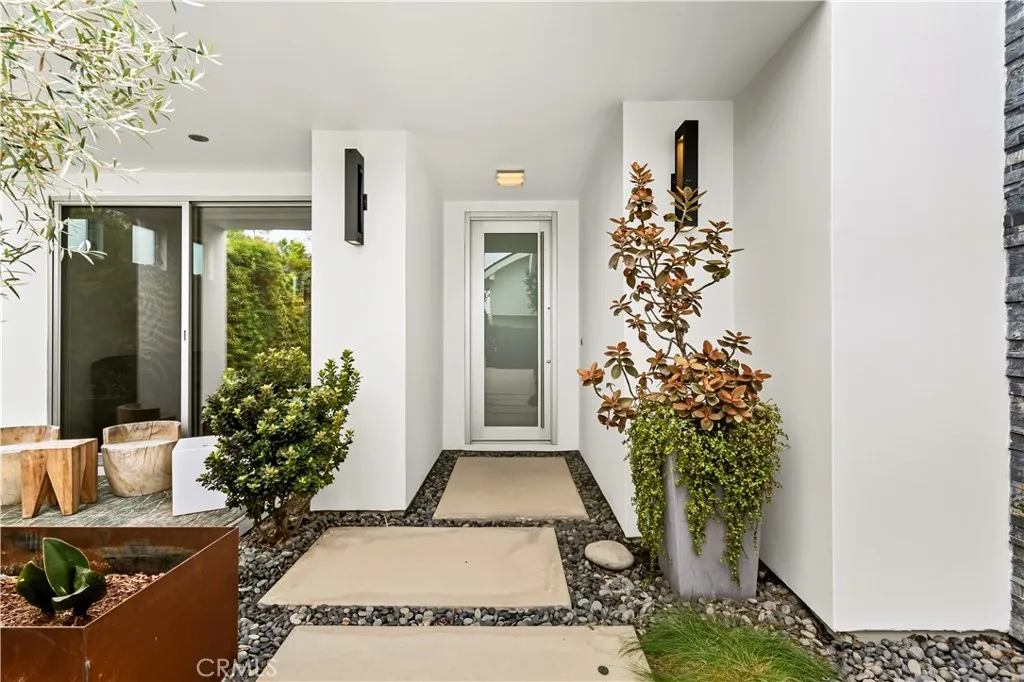 https://cdn.realtyfeed.com/cdn/127/306560544/08c006a52722069168484f462b93eb27.webp