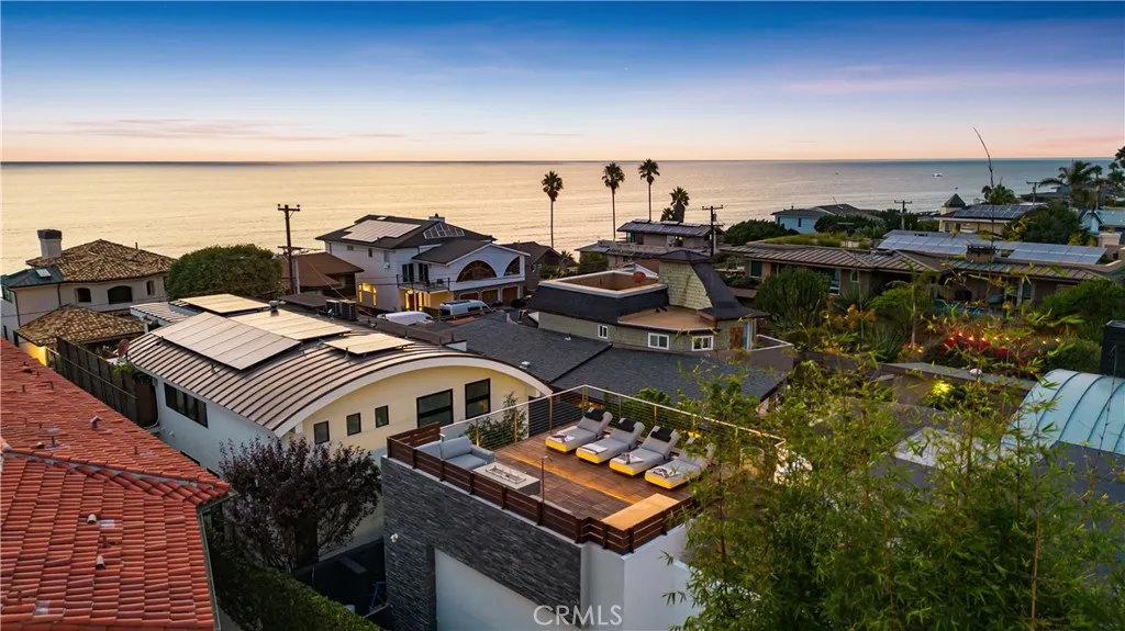 https://cdn.realtyfeed.com/cdn/127/306560544/de3153840cfc12da8655369d46a50fdc.webp
