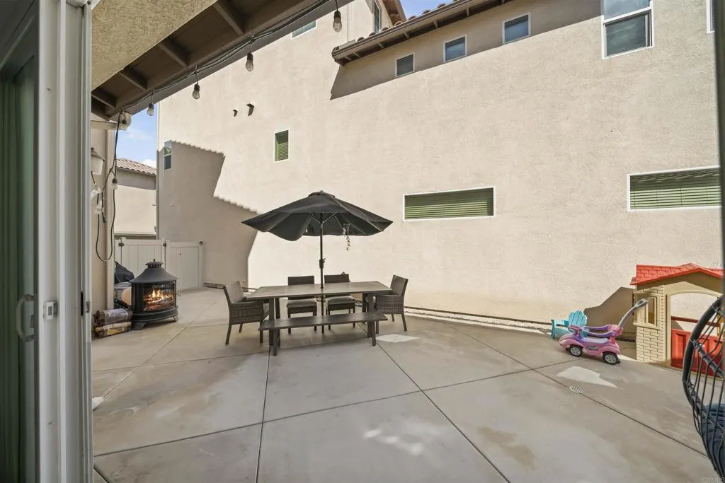 https://cdn.realtyfeed.com/cdn/127/306560618/070f1b0af9c903828825b6953988a997.webp