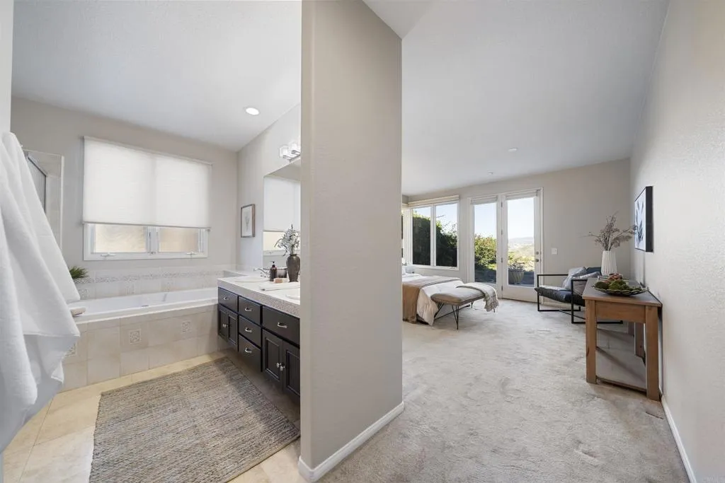 https://cdn.realtyfeed.com/cdn/127/306560626/3d185349fe7e324384c1efe74372b38e.webp