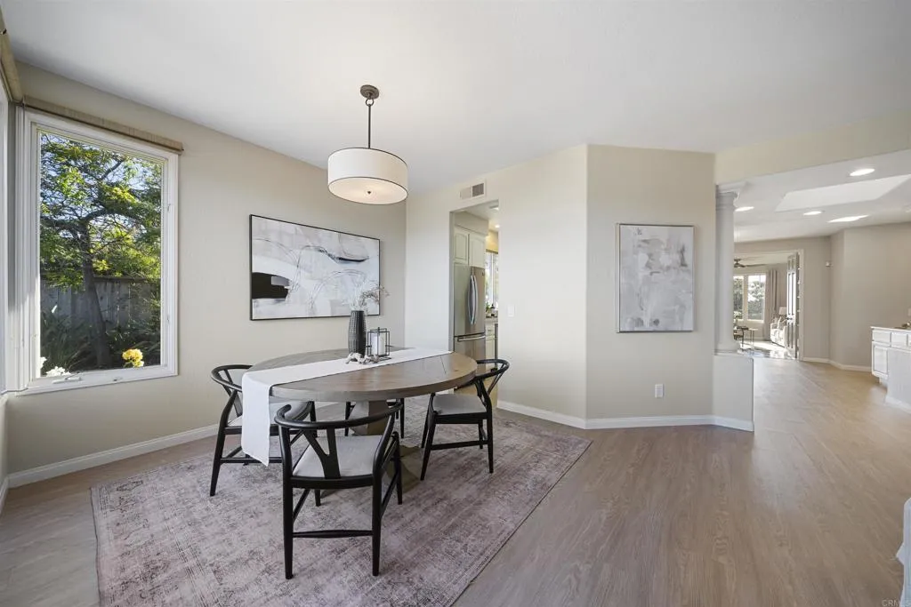 https://cdn.realtyfeed.com/cdn/127/306560626/50133d02c95aabe637fc3fc6d7a2c3e8.webp