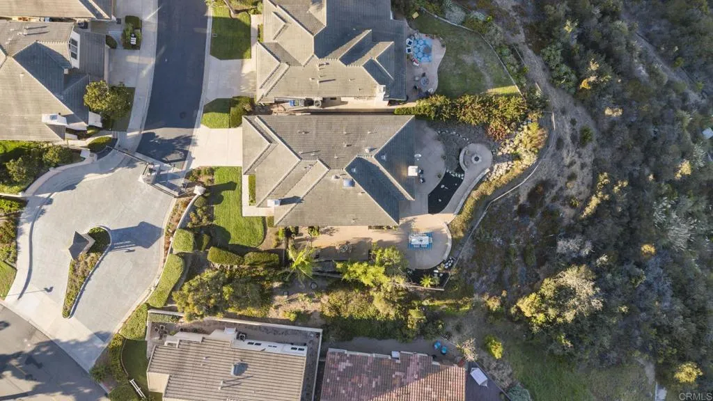 https://cdn.realtyfeed.com/cdn/127/306560626/76602f33eabfa37574d45641a4b291ae.webp