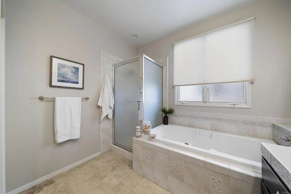 https://cdn.realtyfeed.com/cdn/127/306560626/81c00582555076e030e407d91db636b2.webp