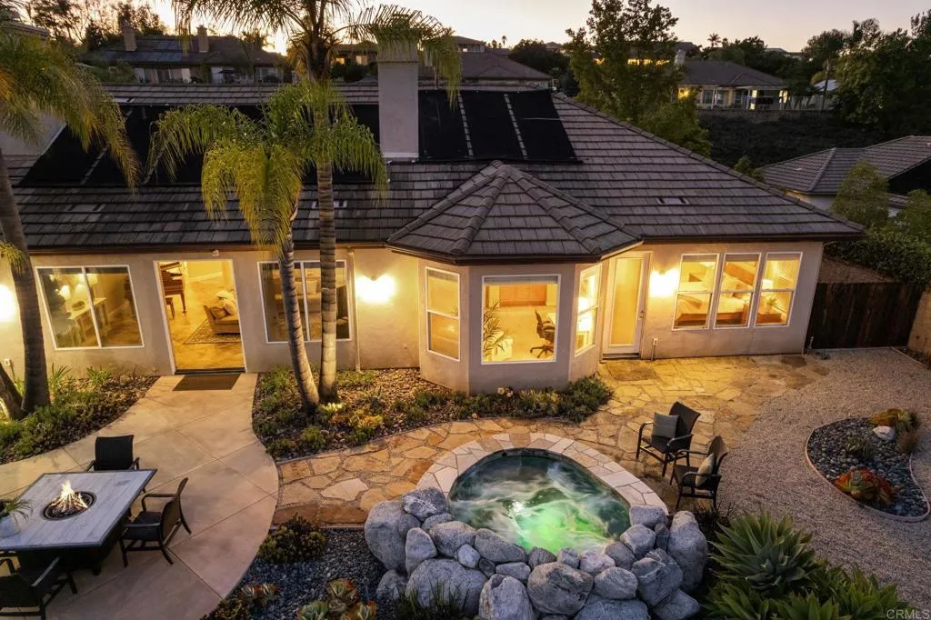 https://cdn.realtyfeed.com/cdn/127/306560637/379ccb8ec12070c95e11ea83d50308c5.webp