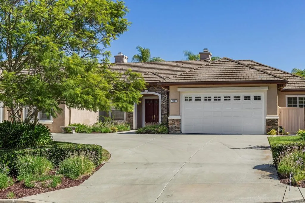 https://cdn.realtyfeed.com/cdn/127/306560637/427816dde592b7dc4874728605aed618.webp