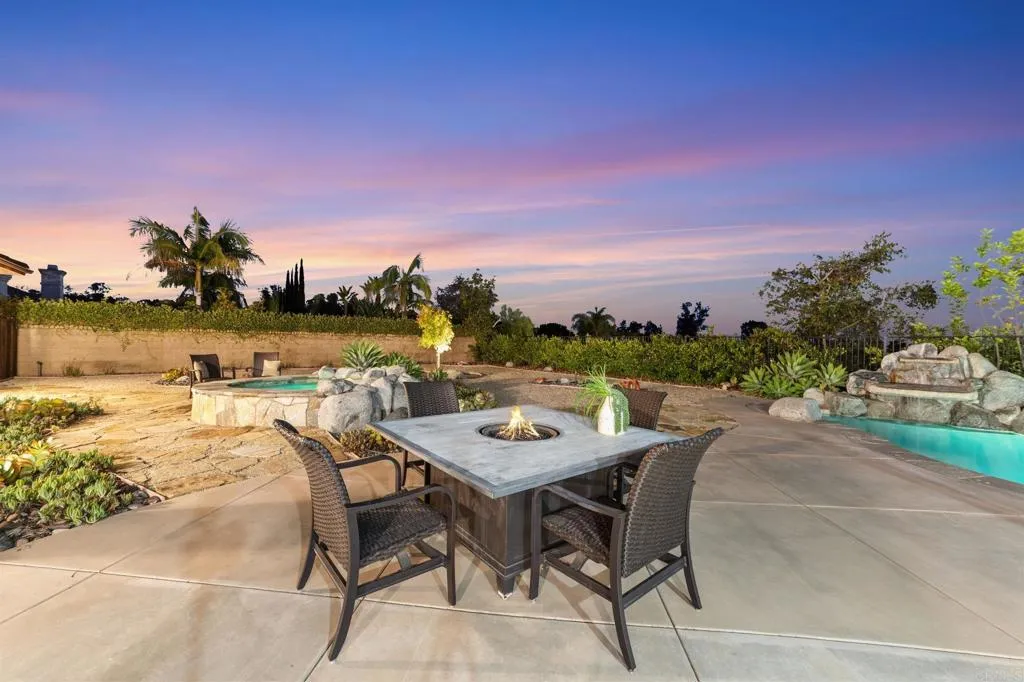 https://cdn.realtyfeed.com/cdn/127/306560637/dba3e2c431fa328f5d42955a9d7c3854.webp