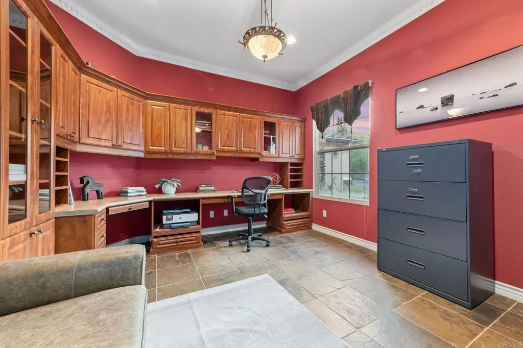 https://cdn.realtyfeed.com/cdn/127/306560637/ffb15262d69ba707852016160e3e8f66.webp