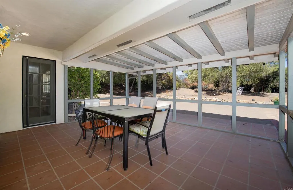 https://cdn.realtyfeed.com/cdn/127/306560726/3f913ae0f01f4a76f69fb40f3b740703.webp