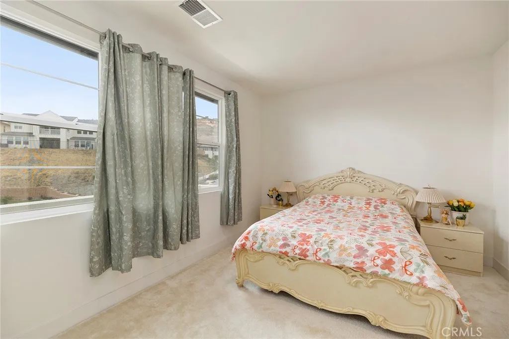 https://cdn.realtyfeed.com/cdn/127/306560744/06c0f04719765c5da8fce3f42b9dbaf2.webp