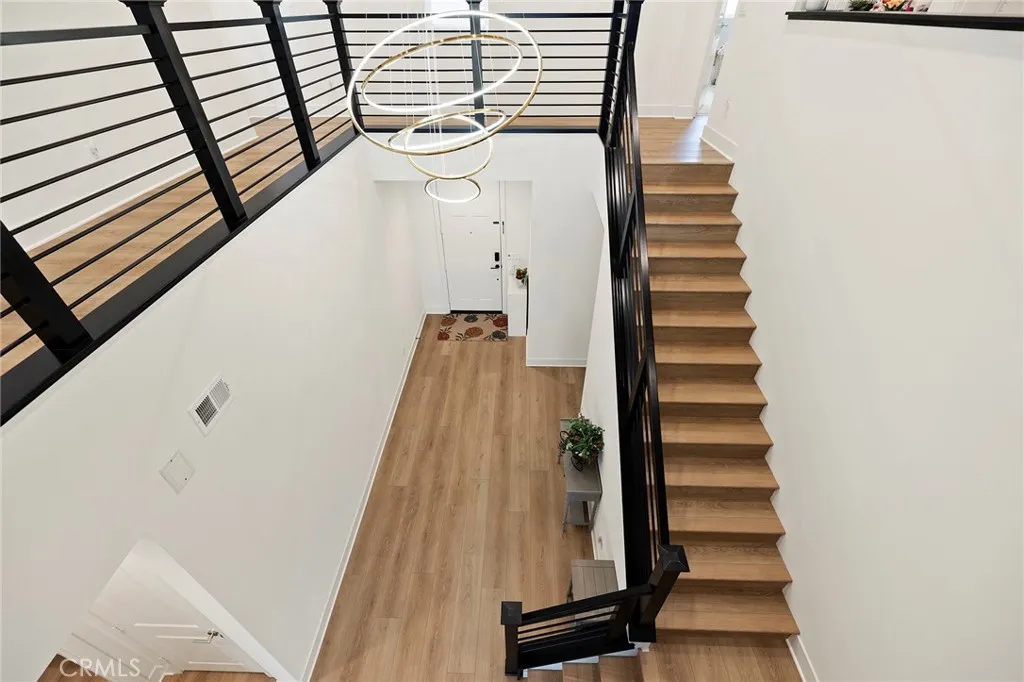 https://cdn.realtyfeed.com/cdn/127/306560744/2ce37ce2bd4962b1ac45b67c99f612f8.webp