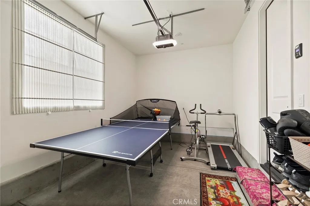 https://cdn.realtyfeed.com/cdn/127/306560744/8f98763b0d28c714f6005904d0a78e22.webp