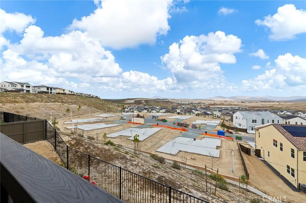 https://cdn.realtyfeed.com/cdn/127/306560744/f93cfff16b9ba04b04b5fe137cc48ecc.webp