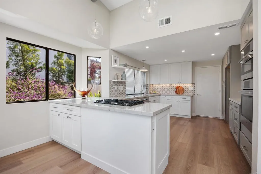 https://cdn.realtyfeed.com/cdn/127/306560780/21b791cc79f91f1491388db5d517f174.webp