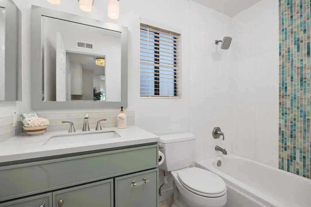 https://cdn.realtyfeed.com/cdn/127/306560780/471c0d6c97620cd68fc832149c425383.webp