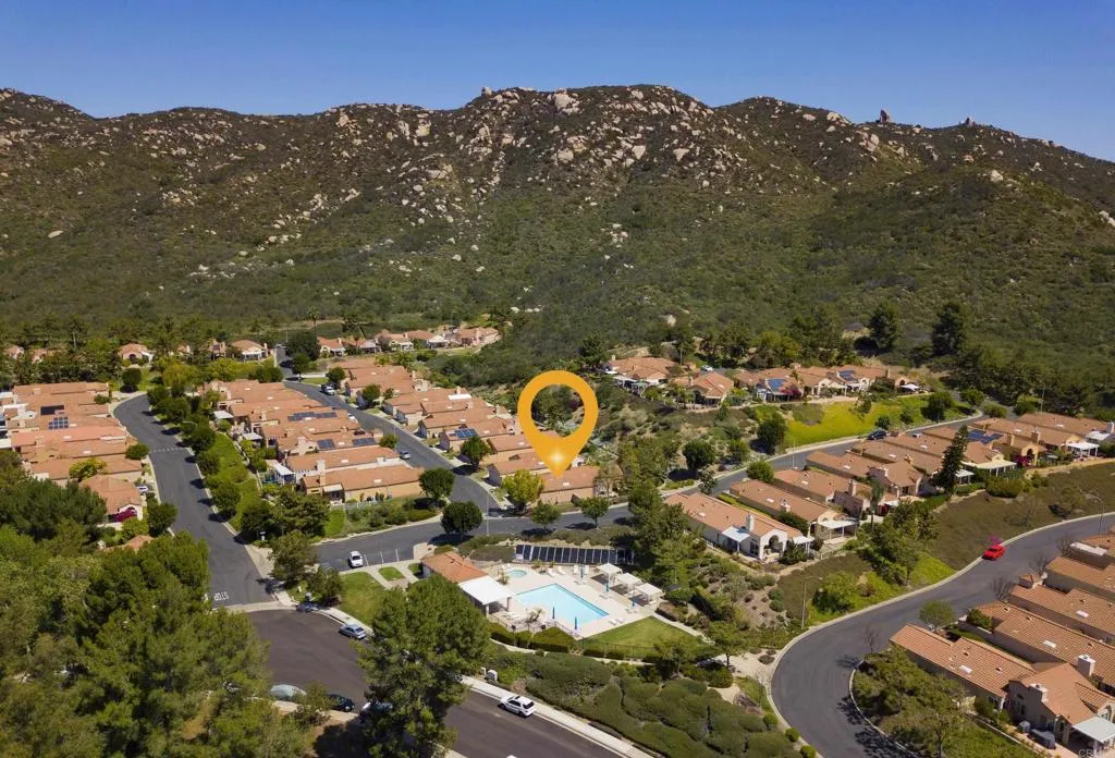 https://cdn.realtyfeed.com/cdn/127/306560794/bf88605225155ebb697f8c02dde6922c.webp