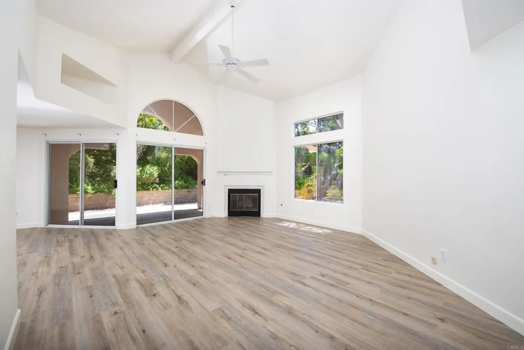https://cdn.realtyfeed.com/cdn/127/306560794/c4ded7b6d8a54d5f32e55de5989b6df2.webp