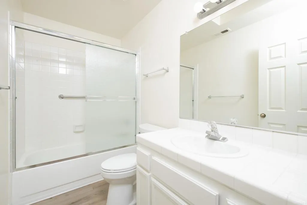 https://cdn.realtyfeed.com/cdn/127/306560794/cc59d1ed2e043a56eed01326fa125154.webp