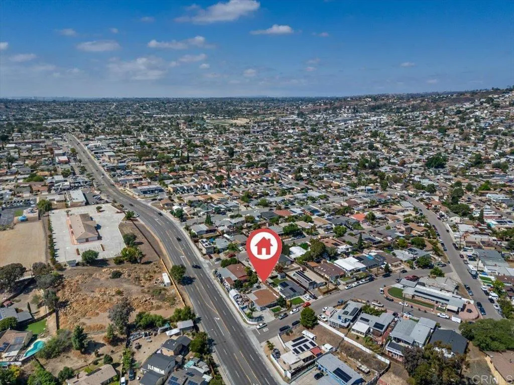 https://cdn.realtyfeed.com/cdn/127/306560909/e8fd06b92dda9ad009a1d09408b73dff.webp