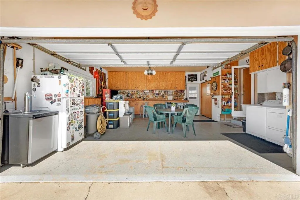 https://cdn.realtyfeed.com/cdn/127/306560926/5331226e8214fcff5d05f572f8cb866a.webp