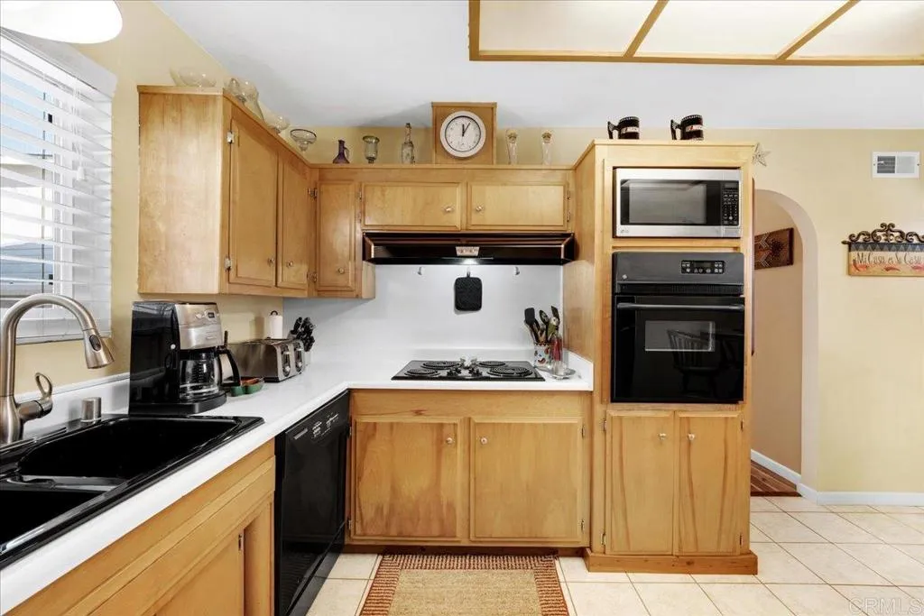 https://cdn.realtyfeed.com/cdn/127/306560926/5f33f880785d8e445afaa3a0fac3af8b.webp