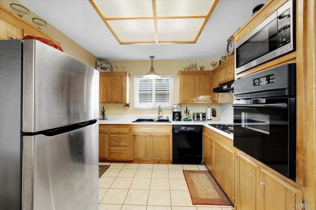 https://cdn.realtyfeed.com/cdn/127/306560926/62938a433fac3ca723ae95350c7bc619.webp