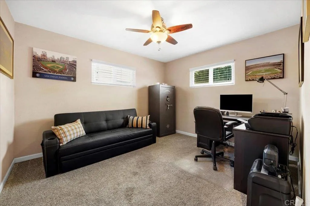 https://cdn.realtyfeed.com/cdn/127/306560926/d4b5c79bd6e707e0e077a5d747b6aa06.webp
