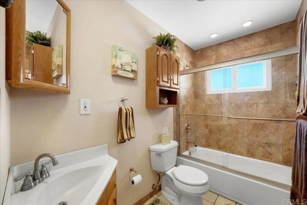 https://cdn.realtyfeed.com/cdn/127/306560926/f34f62cf057da1e0bd736510c36ae634.webp