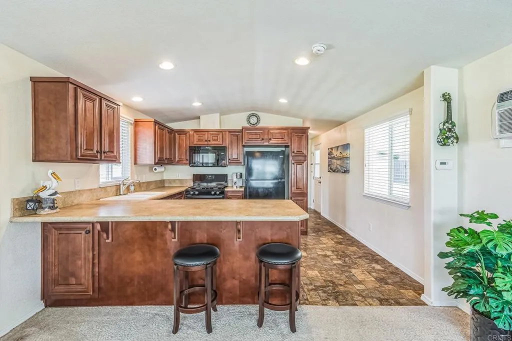 https://cdn.realtyfeed.com/cdn/127/306560961/3a8c6c95f3b98b9411164369fd6d629f.webp