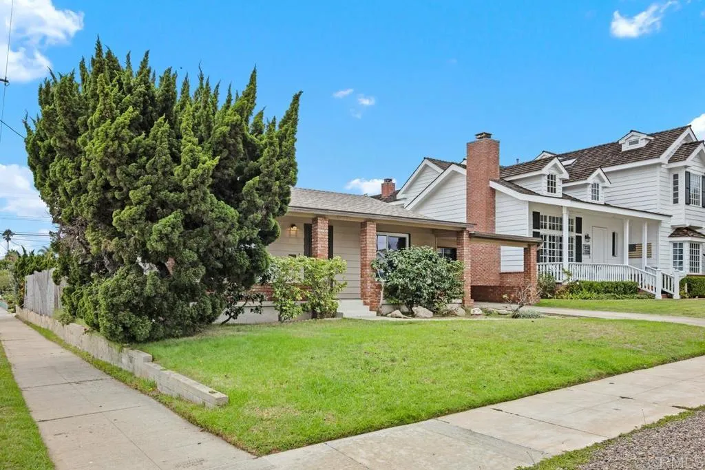 https://cdn.realtyfeed.com/cdn/127/306560978/1f1cbda42c08d841f8daf3ce45c11965.webp