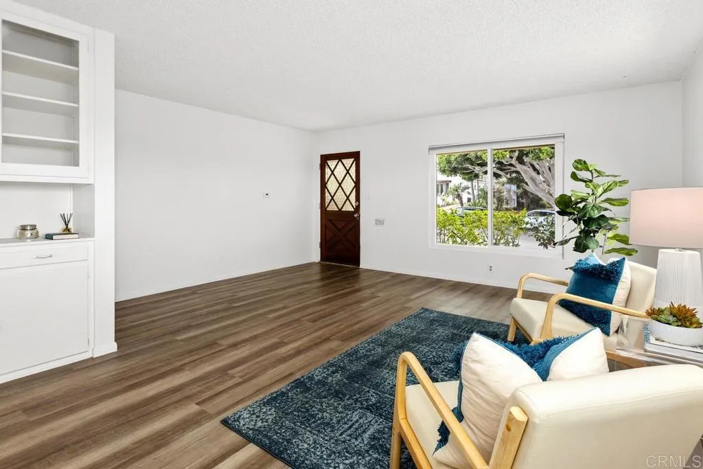 https://cdn.realtyfeed.com/cdn/127/306560978/acda378c4c6bf4ae65ced2e80b8cde95.webp